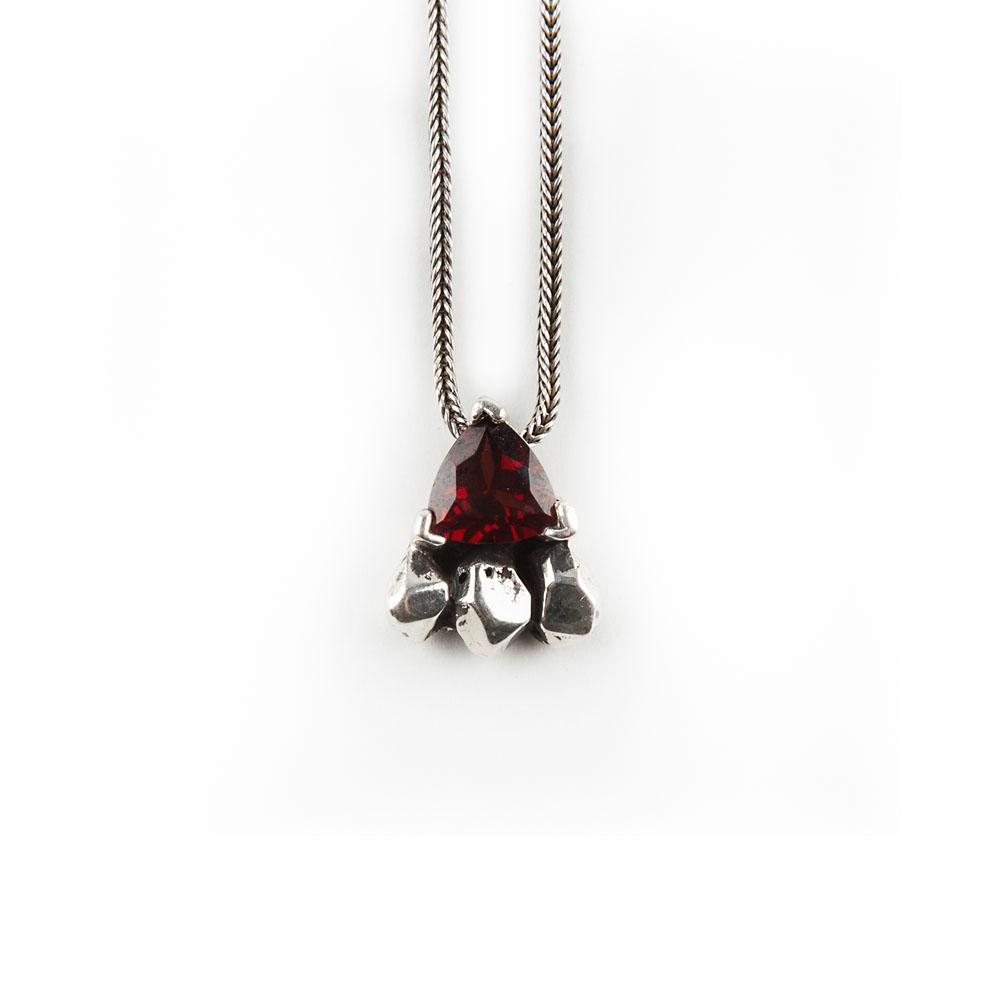 FEATHER SPEAR NECKLACE | SILVER & GARNET - AngelaMonacojewelry